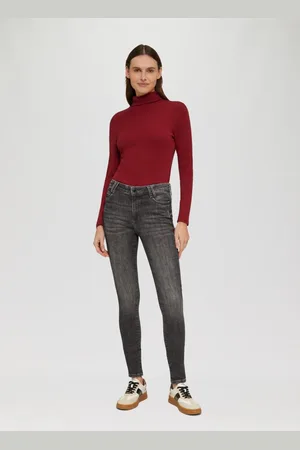 QS by s.Oliver 5-Pocket-Jeans Jeans Izabell / Skinny Fit / Mid Rise / Skinny Leg Ziernaht - Verkäufer: