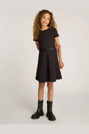 Calvin Klein A-Linien-Kleid LOGO TAPE SS PUNTO DRESS für Kinder bis 16 Jahre mit Logoschriftzug
