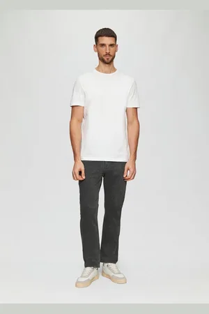 QS by s.Oliver Stoffhose Jeans Benito / Regular Fit / Mid Rise / Straight Leg / Garment Dye Waschung - Verkäufer: