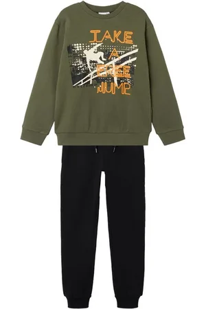 NAME IT Sweatanzug NKMOBELIX SWEAT SET BRU (Set, 2-tlg., Sweatshirt und Jogginghose), bestehend aus Hose und Oberteil - Verkäufer: Familiennestkindermode