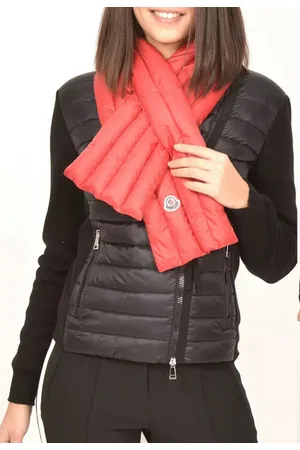 Moncler Schal Daunen Puffer Schal Tuch mit Gesteppter Optik, Mit einem praktischen Schlitzmechanismus - Verkäufer: eldigo