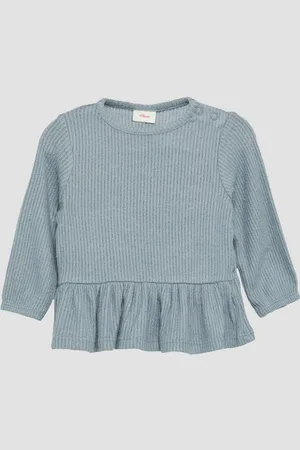 QS by s.Oliver Langarmshirt Angerautes Langarmshirt mit Rippstruktur Volants - Verkäufer:
