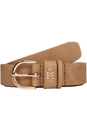 Tommy Hilfiger Ledergürtel ESSENTIAL EFFORTLESS 2.5 NUBUCK Logoemblem, weiche Haptik