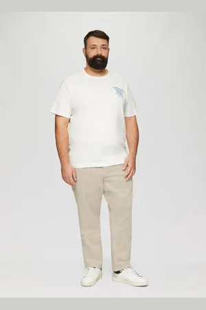QS by s.Oliver Stoffhose Cord-Chino aus Baumwollstretch mit Bundfalten - Verkäufer: