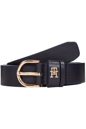 Tommy Hilfiger Ledergürtel ESSENTIAL EFFORTLESS 2.5 Logoemblem, weiche Haptik, ovale Einfachdornschließe