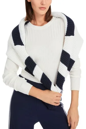 Marc Cain Strickpullover "Happy Classics" Premium Damenmode Körpernaher Sweater "Rethink Together"