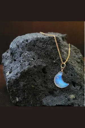 Golden Kette mit Anhänger Mondstein Halskette, Juni Geburtsstein, Edelstein Kristall Anhänger - Verkäufer: Touch GmbH