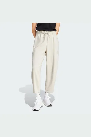 adidas Laufshorts ESSENTIALS CONTEMPORARY LOGO BARREL HOSE - Verkäufer: adidas AG