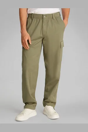 Calvin Klein Cargohose REGULAR STRAIGHT CARGO mit Logoprägung