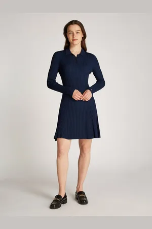 Tommy Hilfiger Strickkleid RAYON CABLE F&F LS MIDI DRESS mit Zopfmuster, Metalllabel