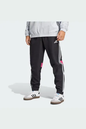 adidas Trainingshose TIRO 25 ESSENTIALS WOVEN HOSE - Verkäufer: adidas AG