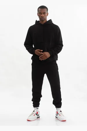 Tom Barron Sportanzug MENS OVERSIZE SPORT TRACKSUIT PANT AND SWEATSHIRT, mit Label-Applikationen - Verkäufer: heyconnect