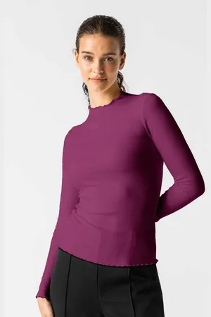 Les Lunes Langarmshirt Fleur Wellensaum, figurbetont, weiches Ripp-Material, angeschnittener Kragen - Verkäufer: GoJungo GmbH