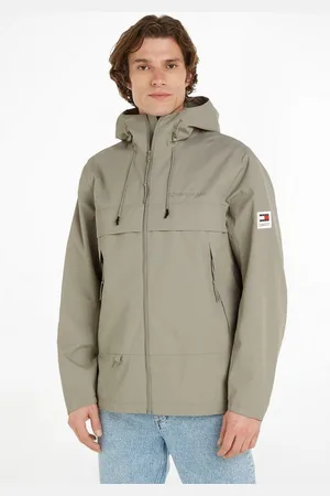 Tommy Hilfiger Outdoorjacke TJM TECH OUTDOOR CHICAGO EXT mit Logo-Schriftzug auf der Brust