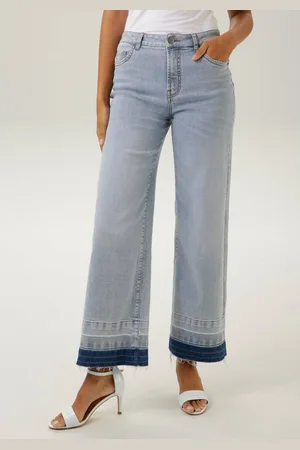 Aniston Straight-Jeans mit trendiger Waschung am leicht ausgefranstem Saum