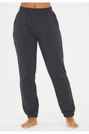 Athlecia Sweathose Ruthie Im relaxten Look mit weichem Tragegefühl