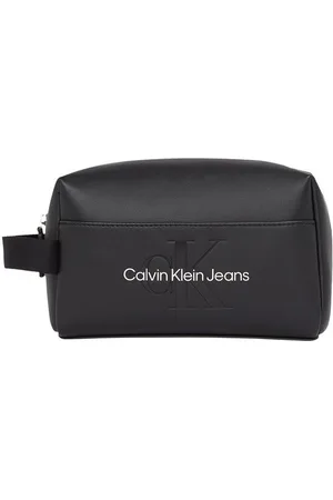 Calvin Klein Mini Bag SCULPTED BEAUTY CASE MONO, kleine Damentasche, Beauty Case, Schminktasche mit Logoschriftzug