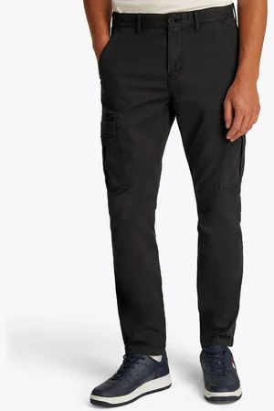 Tommy Hilfiger Cargohose TJM AUSTIN CARGO mit Logostickerei