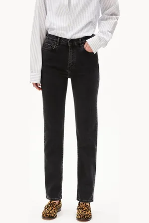 Armedangels Straight-Jeans CARENAA Damen (Comfort-Stretch, 1-tlg., Slim Fit) ebony - Verkäufer: