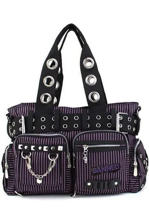 Banned Retro Schultertasche Sweet Revenge Gothic Nieten, Verstellbarer Schultergurt - Verkäufer: Schompi Trading e.K.