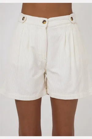Fresh Lions Shorts Isabella (1-tlg) im klassischen Design