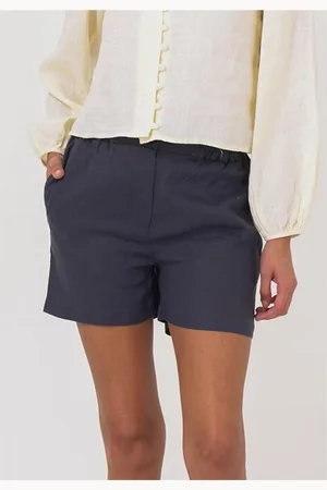 Fresh Lions Shorts Amara (1-tlg) im klassischen Design