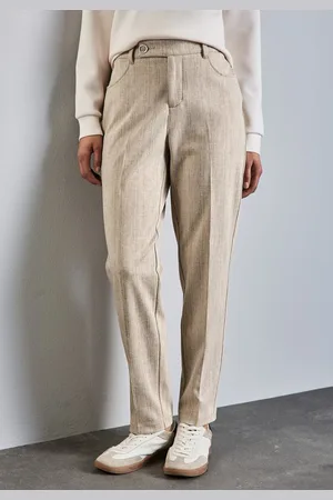 Street one Chinohose mit Knopfdetail