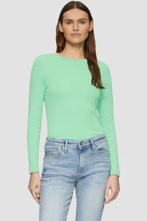 QS by s.Oliver Langarmshirt Geripptes Langarmshirt im Slim Fit - Verkäufer: