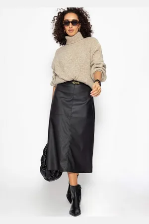 SASSYCLASSY Minirock Femininer A-Linien-Rock Damen aus Kunstleder Schwingender Rock Damen in edler Lederoptik Camel - Verkäufer: