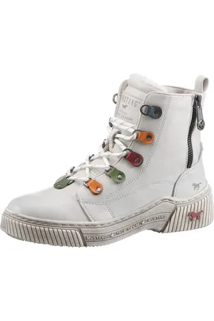 Mustang Winterboots mit Nieten und bunten Besätzen