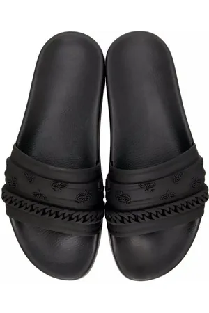 AMIRI Mit Paisley-Bandana-Kette Schuhe Sandale Gummierte Kettenapplikation, Geprägtes Paisley-Bandana-Muster - Verkäufer: eldigo