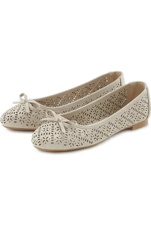 Lascana Ballerina Freizeitschuh, Slipper, Halbschuh mit kleinen Cut-Outs VEGAN