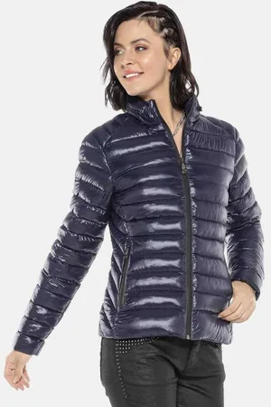 Cipo & Baxx Winterjacke Steppjacke in tollem Design mit Markenpatch, WM113