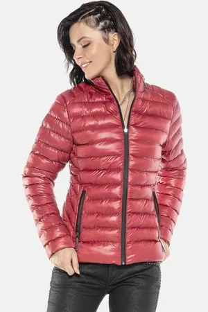 Cipo & Baxx Winterjacke Steppjacke in tollem Design mit Markenpatch, WM113