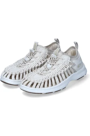Keen Slipper UNEEK 03 Slipper - Verkäufer: Anika Schuh