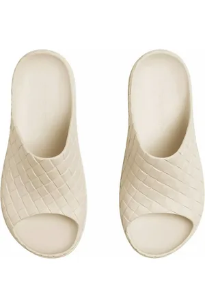 Bottega Veneta Intreccio Sandalen Slides Beebee Schuhe Pantolette Intreccio-Technik, Ergonomische Fußbetten - Verkäufer: eldigo