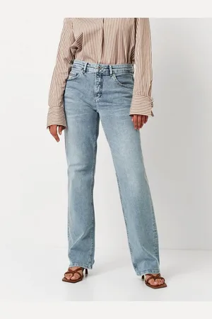 Toni Straight-Jeans Liv im Five-Pocket Style