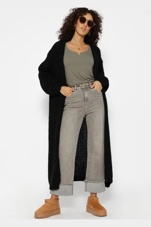 SASSYCLASSY Longshirt Geripptes Langarmshirt Damen mit V-Ausschnitt Shirt mit V-Detail Elegant Figurbetonte Passform Weiß Schwarz Grau - Verkäufer: