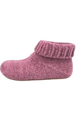 Gottstein Hausschuh - Verkäufer: Schuh-Laden