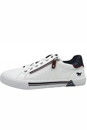 Mustang Slipper - Verkäufer: Schuh-Laden