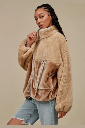 UGG Plüschjacke Marlene Sherpa Jacket II aus flauschigem Kunstfell
