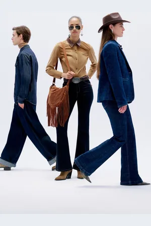 Koton High-waist-Jeans Hohe Leibhöhe Flare - Verkäufer: