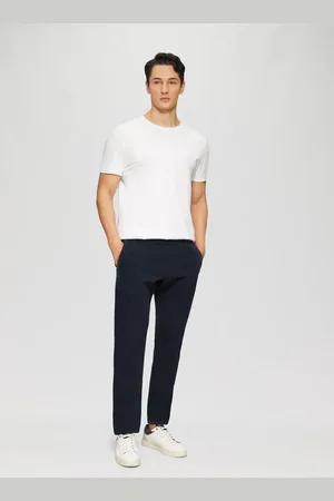 QS by s.Oliver Stoffhose Phoenix: Strukturierte Chino im Regular Fit Garment Dye - Verkäufer: