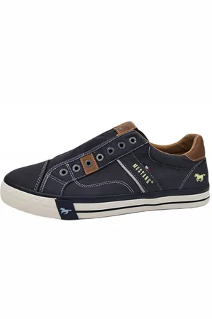 Mustang Slipper - Verkäufer: Schuh-Laden