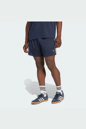 adidas Shorts JUVENTUS TURIN TERRACE ICONS SHORTS - Verkäufer: adidas AG