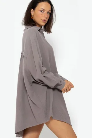 SASSYCLASSY Longbluse Oversize Musselin Bluse Damen Langarm Elegant Hemdbluse lang aus Baumwolle mit V-Ausschnitt, One Size (Gr. 36-48) - Verkäufer: