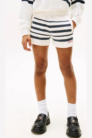 Tommy Hilfiger Sweatshorts TOMMY SCRIPT CN SWEATSHORT mit Script Schriftzug