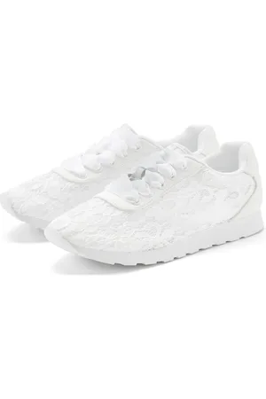 Lascana Freizeitschuh, Schnürschuh, Sneaker mit modischer Spitze VEGAN