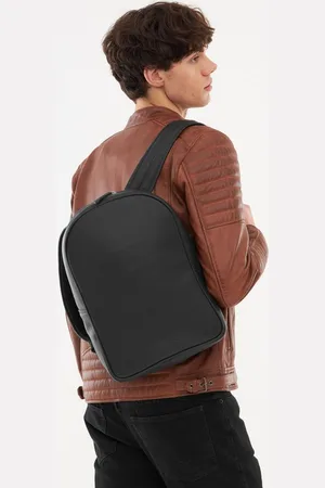 Bolongaro Rucksack MINIMAL BACKPACK, Tragegriff, Verstellbare Schulterriemen, Hauptfach mit Reißverschluss - Verkäufer: GoJungo GmbH