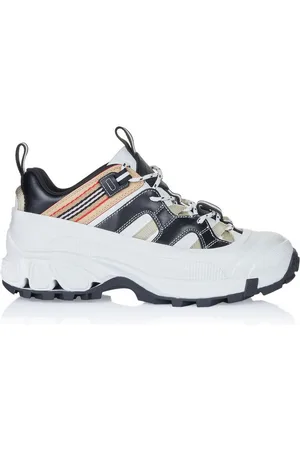 Burberry Schuhe Sneaker - Verkäufer: FASHIONESTA